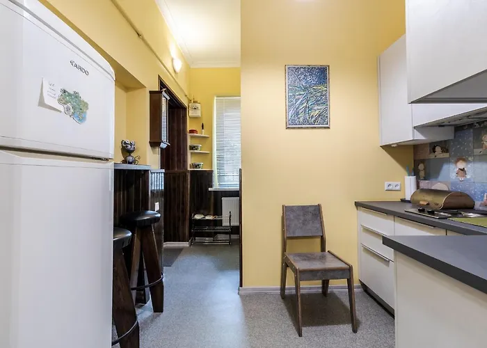 Modern Chaikovskogo Apartment