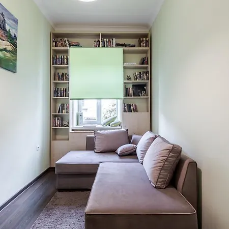 Modern Chaikovskogo Apartment Lviv Exterior photo